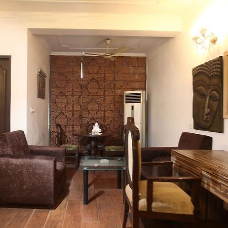 Hotel Oyo 358 Sarojini Nagar Neu-Delhi Exterior foto