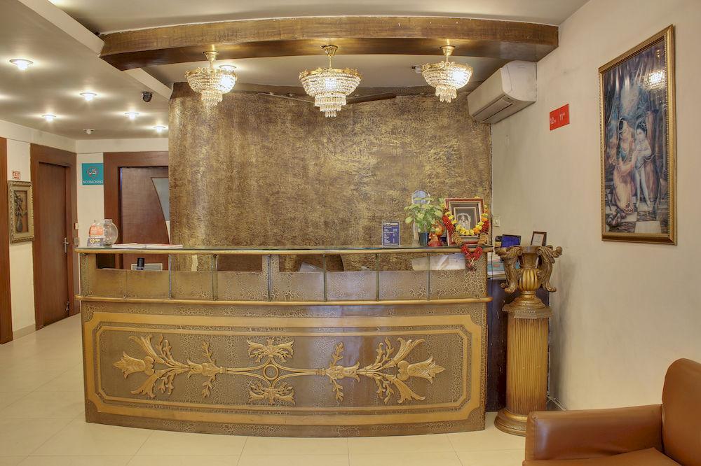 Hotel Oyo 358 Sarojini Nagar Neu-Delhi Exterior foto